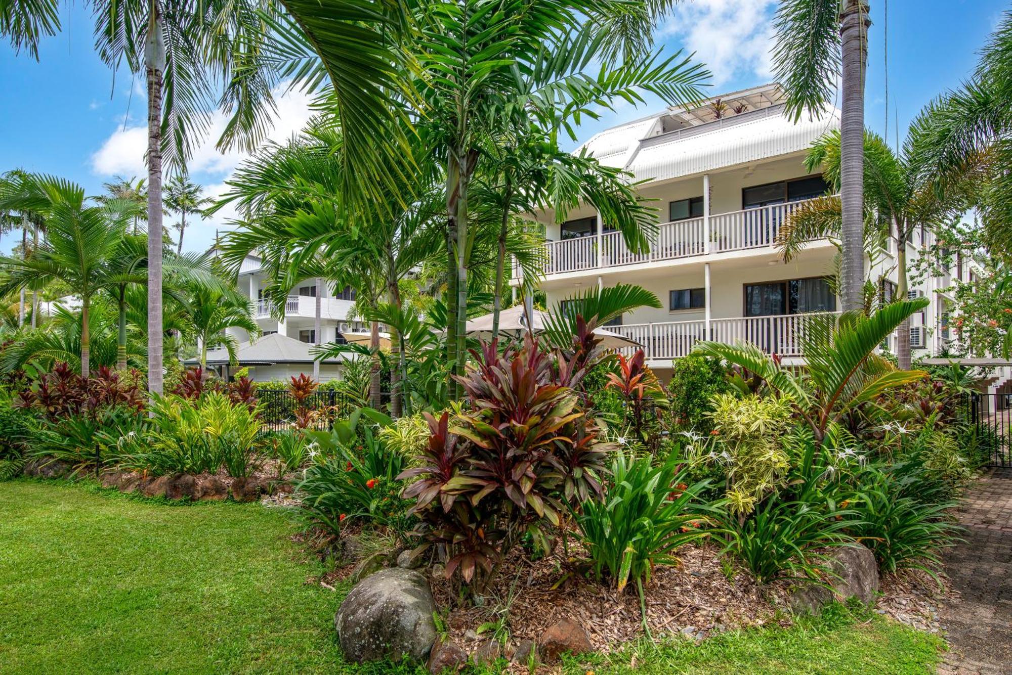 Tropical Reef Apartments Порт Дуглас Экстерьер фото